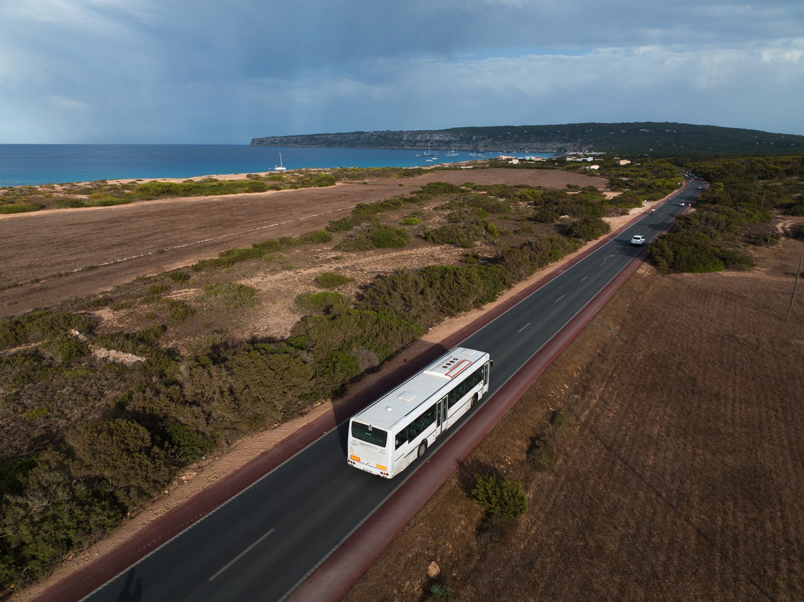 Imagen de un autobús en Formentera