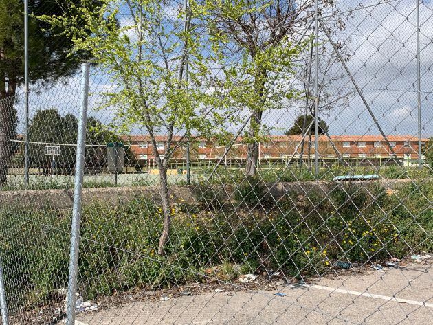 Foto desde el aparcamiento del Hospital. Al fondo Colegio Diocesano