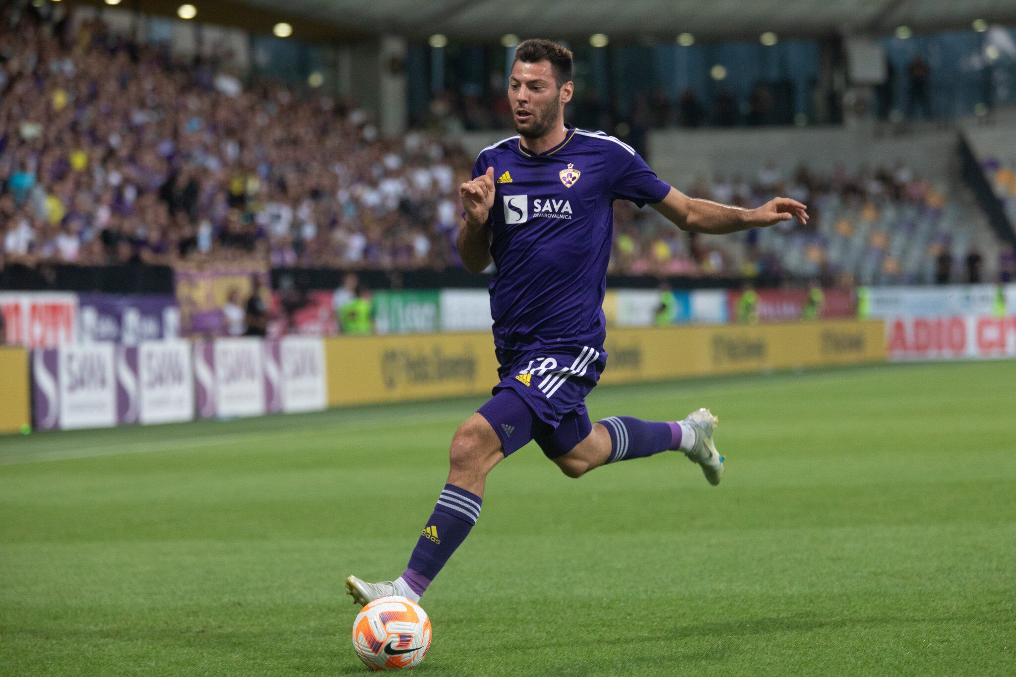 Roko Baturina, en un partido con el Maribor