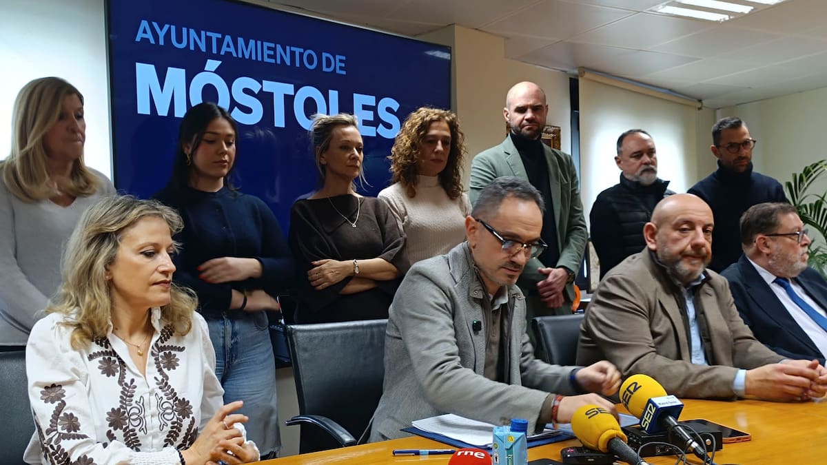 La exconcejala de Móstoles presenta una querella contra el alcalde y contra el PP por acoso sexual y laboral