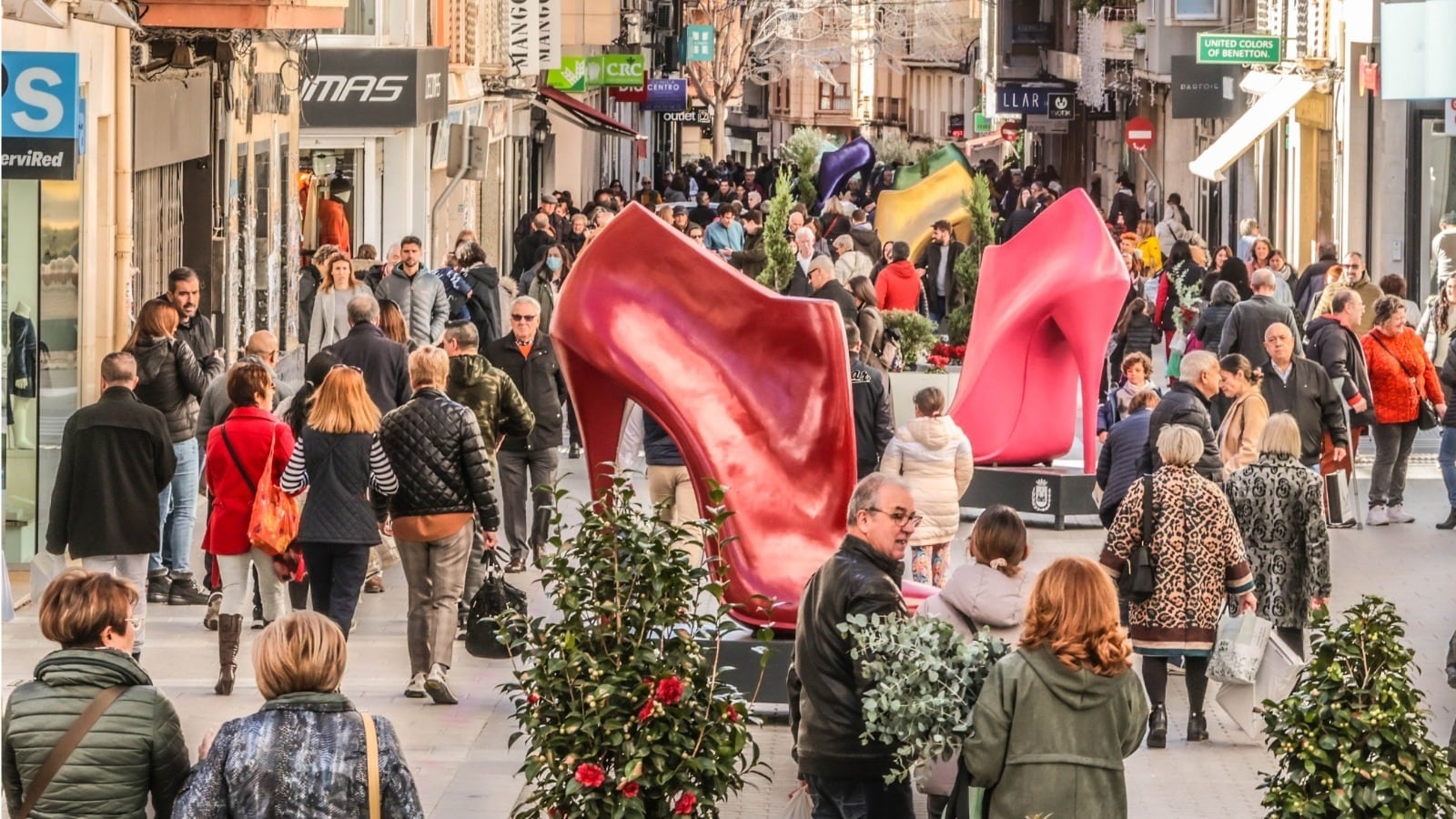 Esta acción es “clave porque este periodo supone un gran movimiento de compras en la ciudad&quot; explica Silvia Ibáñez, edil de Comercio y Mercados