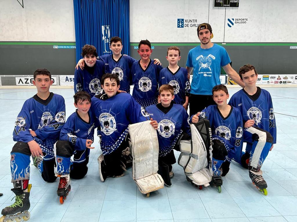 El equipo alevín del Club Hockey Línea Aranda que disputará la previa del Campeonato de España en el nuevo pabellón de Prado Sport