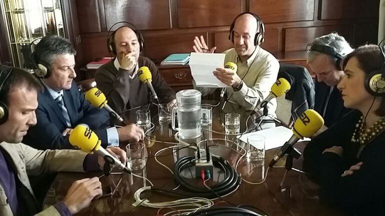 Representantes de los distintos grupos políticos durante el espacio Plaza Pública en Hoy por Hoy Zaragoza