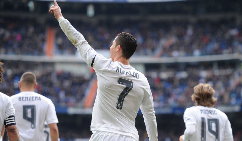 Cristiano Ronaldo celebra el cuarto gol del equipo