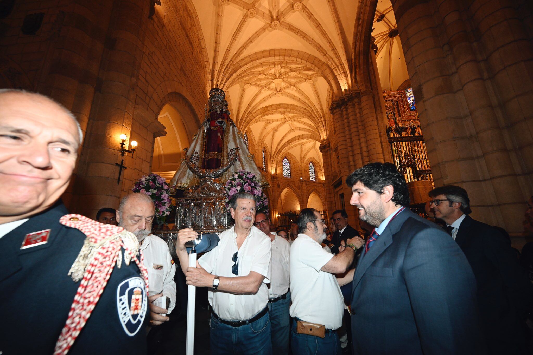 López Miras en la catedral de Murcia