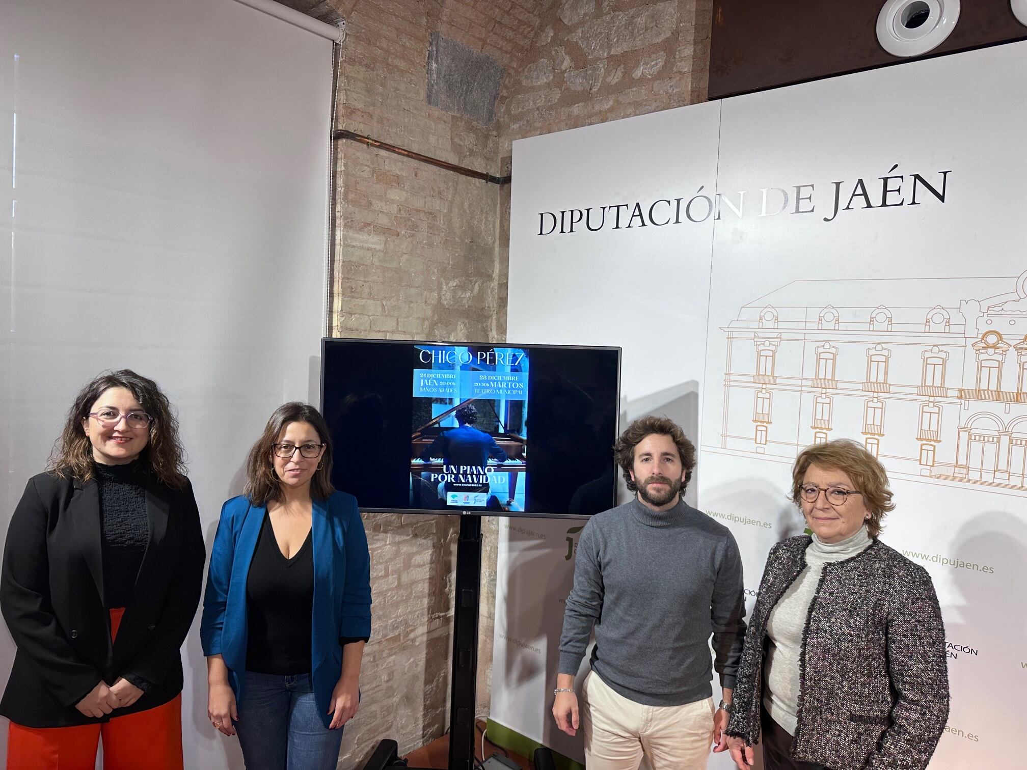 Elena González, África Colomo, Chico Pérez y Carmen Espín.