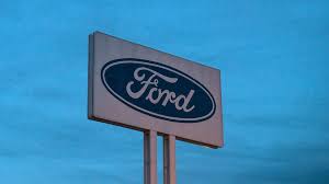 Emblema de la marca automovilística Ford en AlmussafesCa