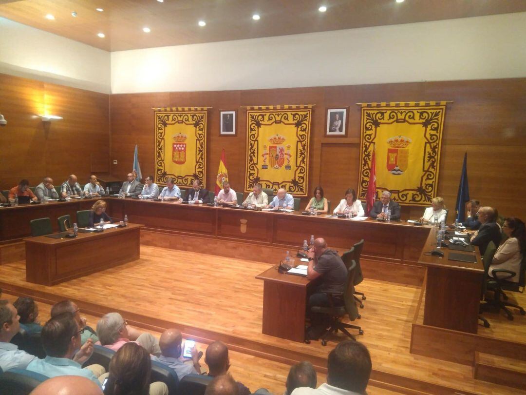 Pleno del Ayuntamiento de Arroyomolinos