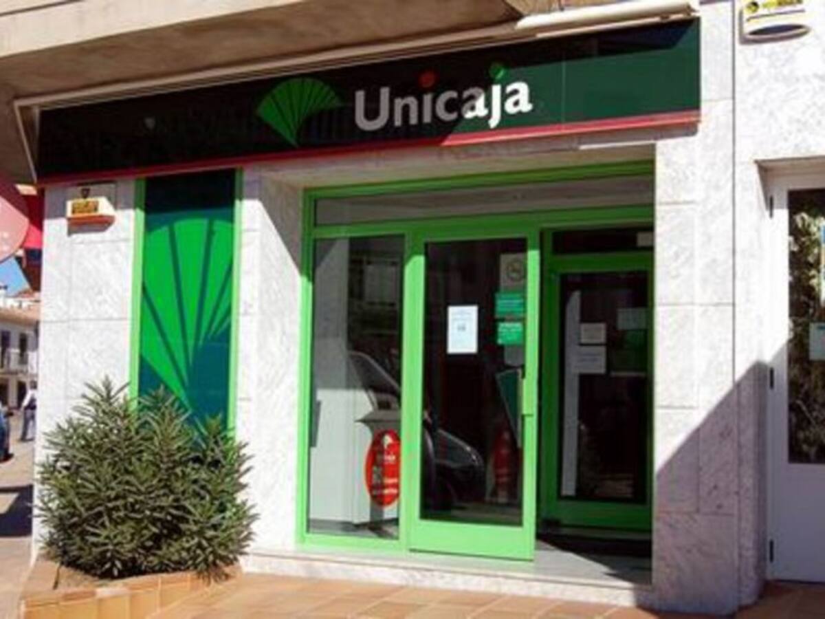 Grupo Unicaja eleva sus ganancias un 32 por ciento en el primer semestre