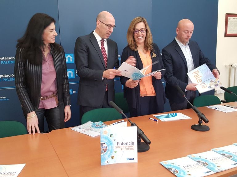 Presentación de la publicación "Palencia construyendo futuro"