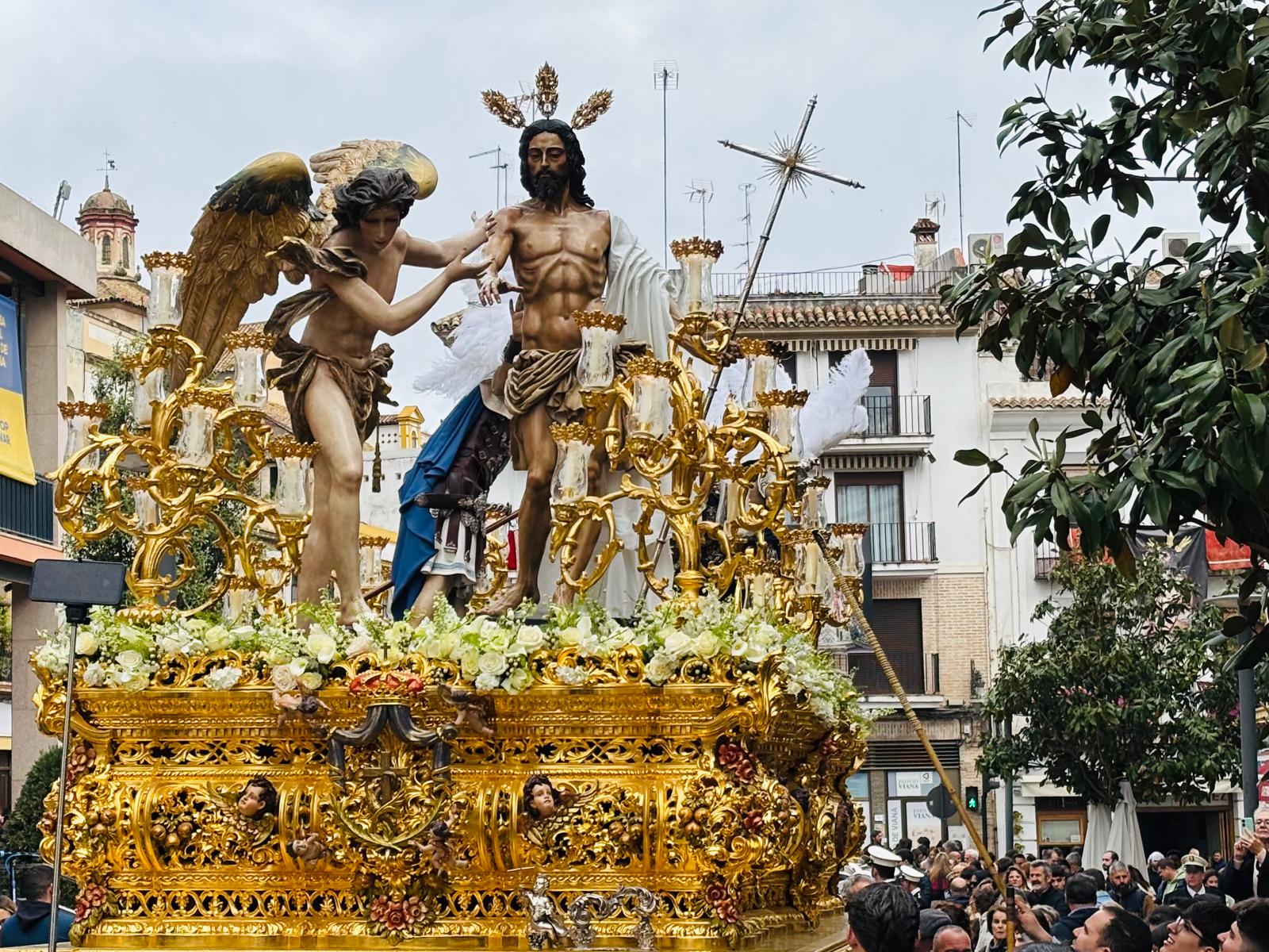 El Resucitado, a su paso por la calle Capitulares de Córdoba