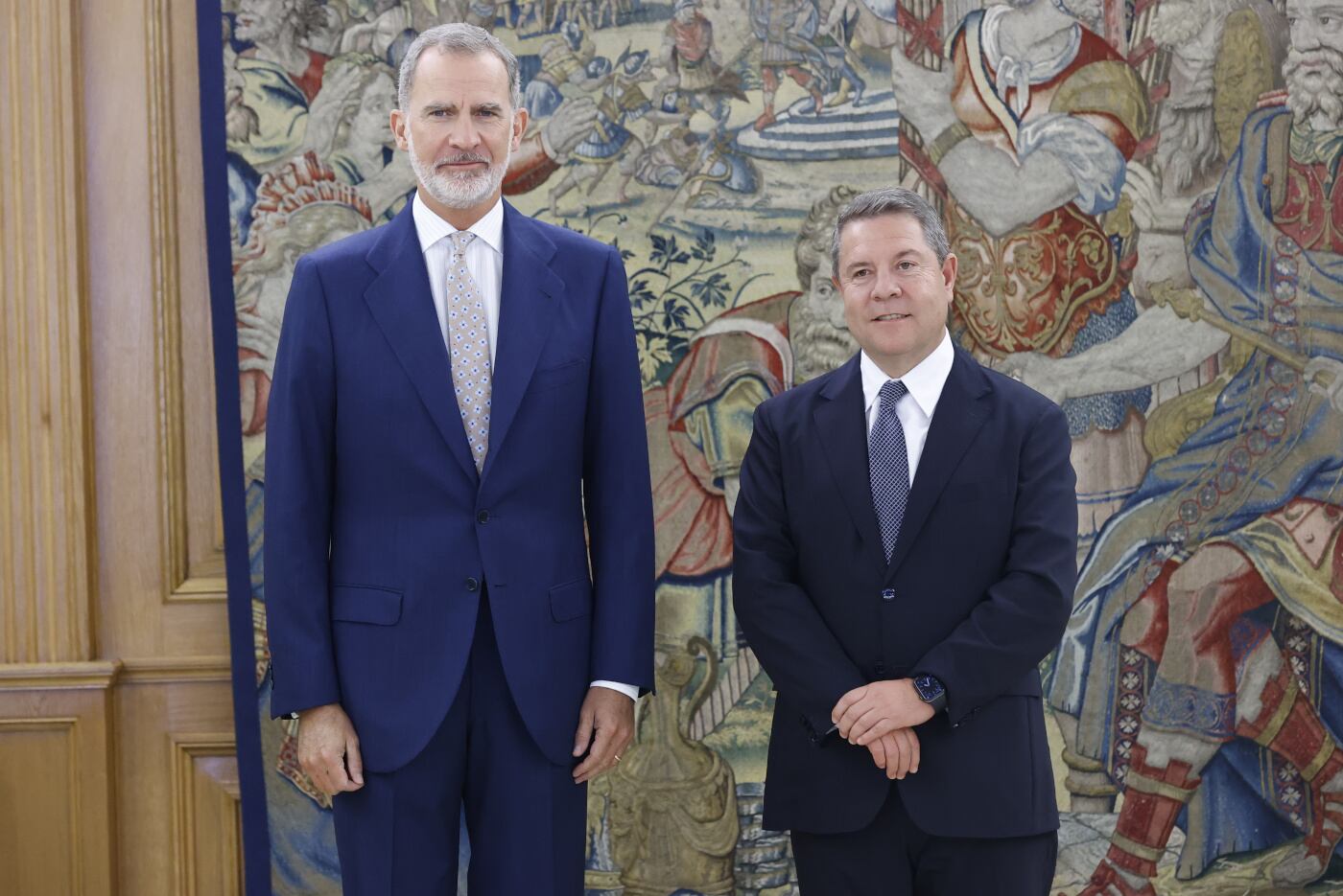 Su Majestad el Rey junto a Emiliano García-Page Sánchez, Presidente de la Junta de Comunidades de Castilla-La Mancha