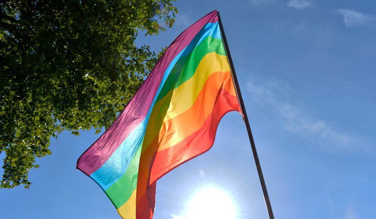 Bandera del Orgullo Gay.