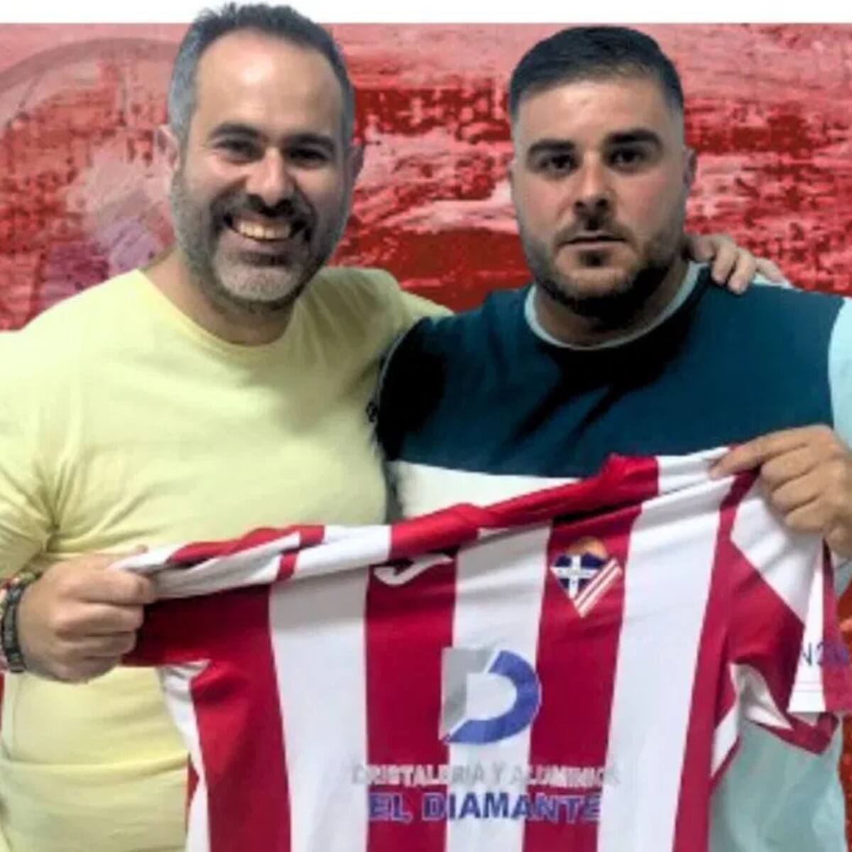 El Poli Almería busca entrenador