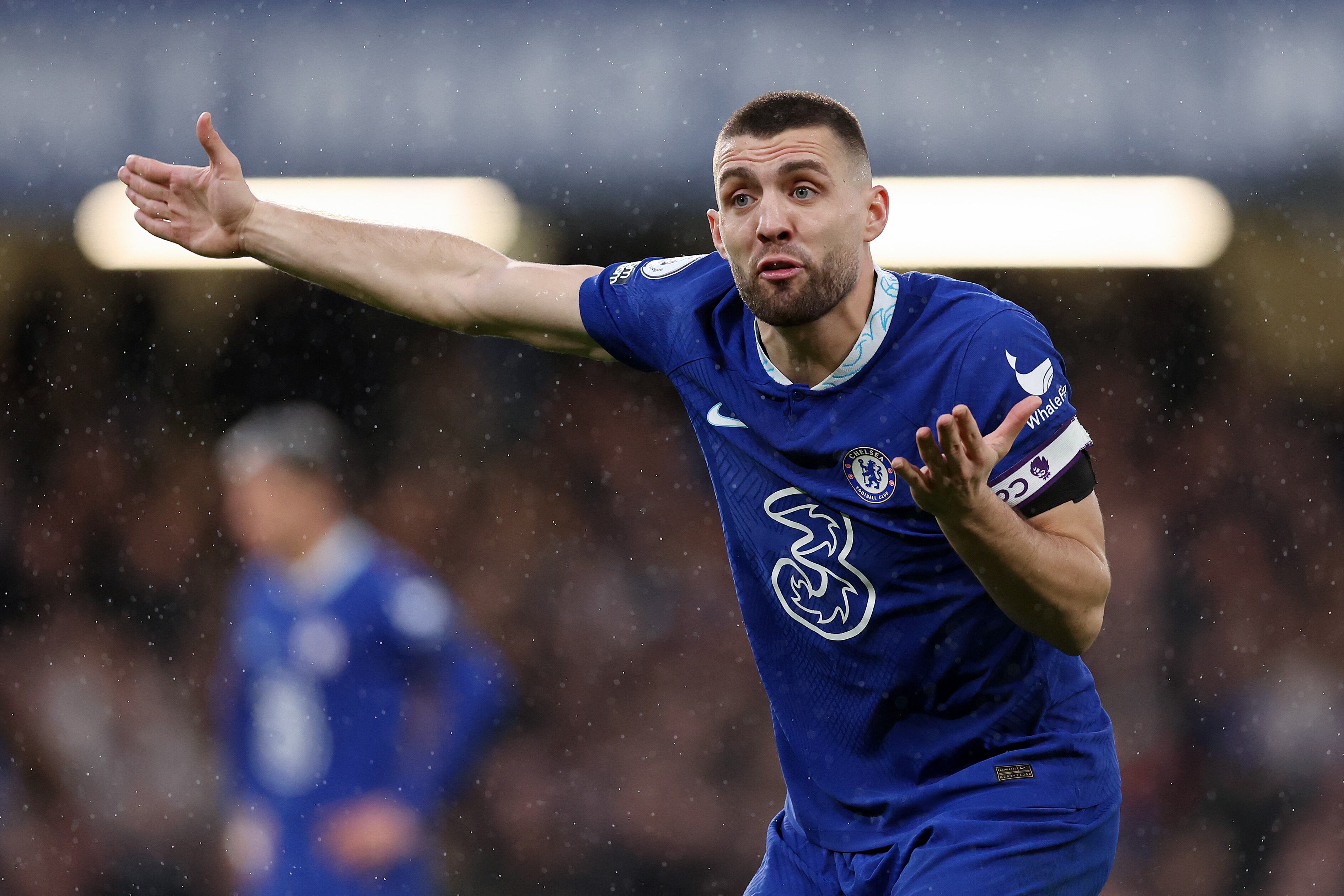 Mateo Kovacic, con el brazalete de capitán del Chelsea