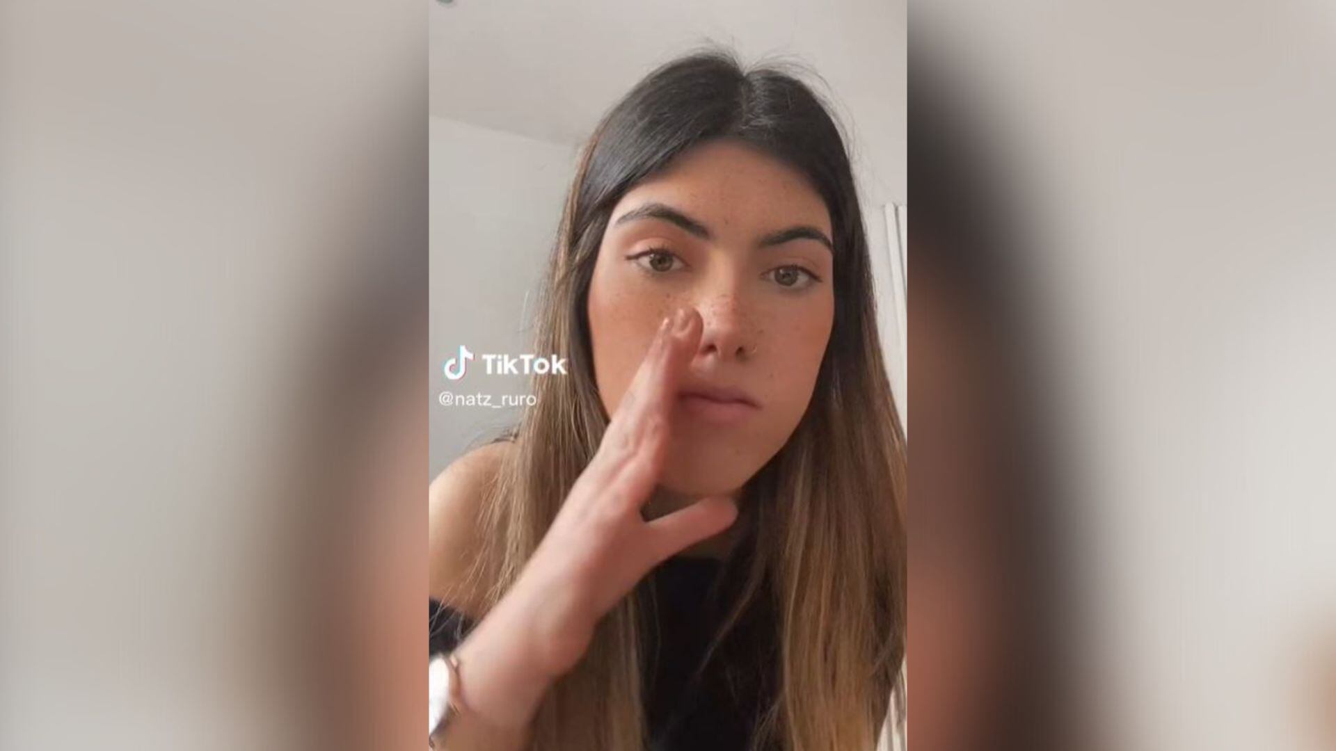 Naiara Ruiz cuenta su experiencia de intercambio en Inglaterra en un vídeo de TikTok.