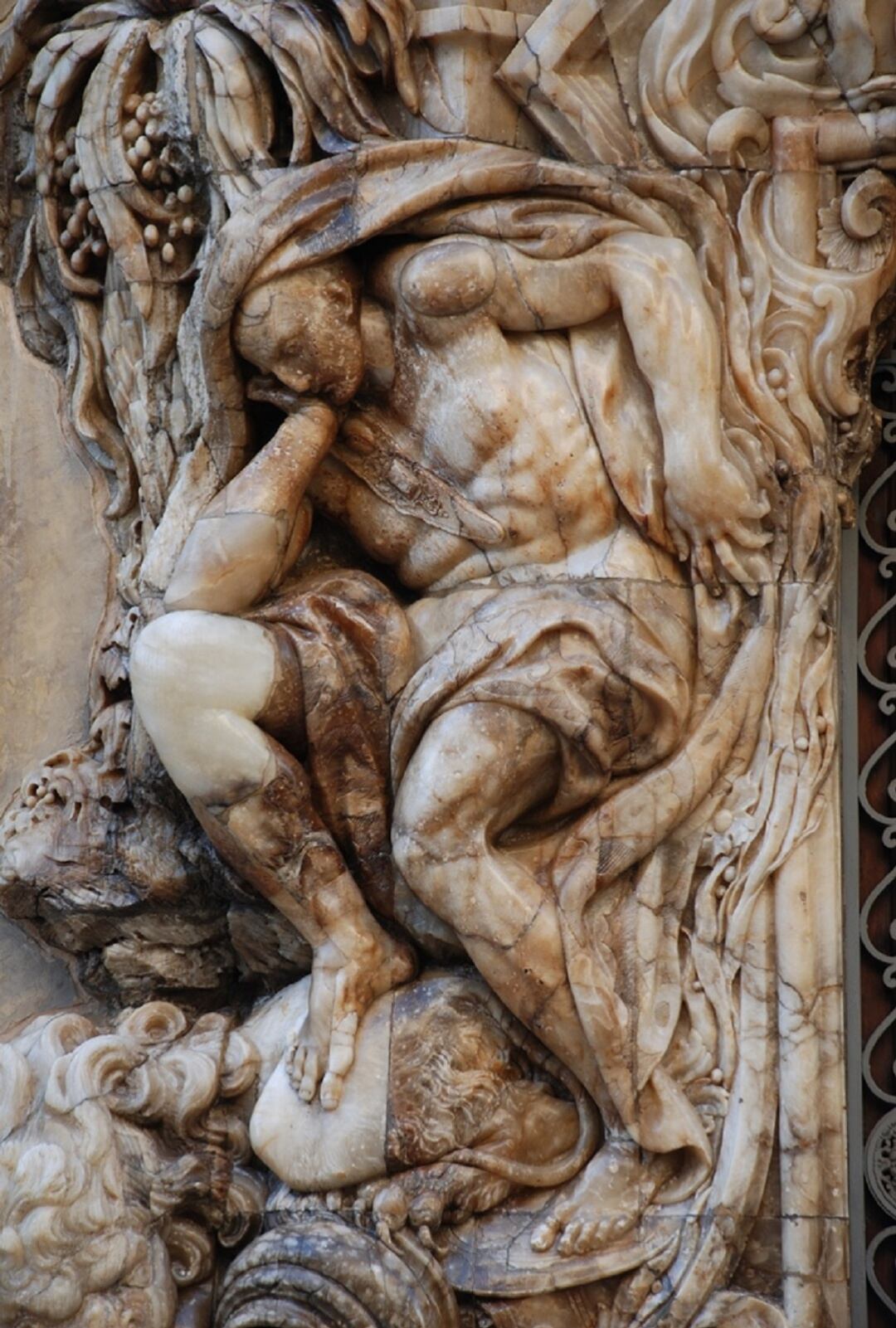 Portada de alabastro