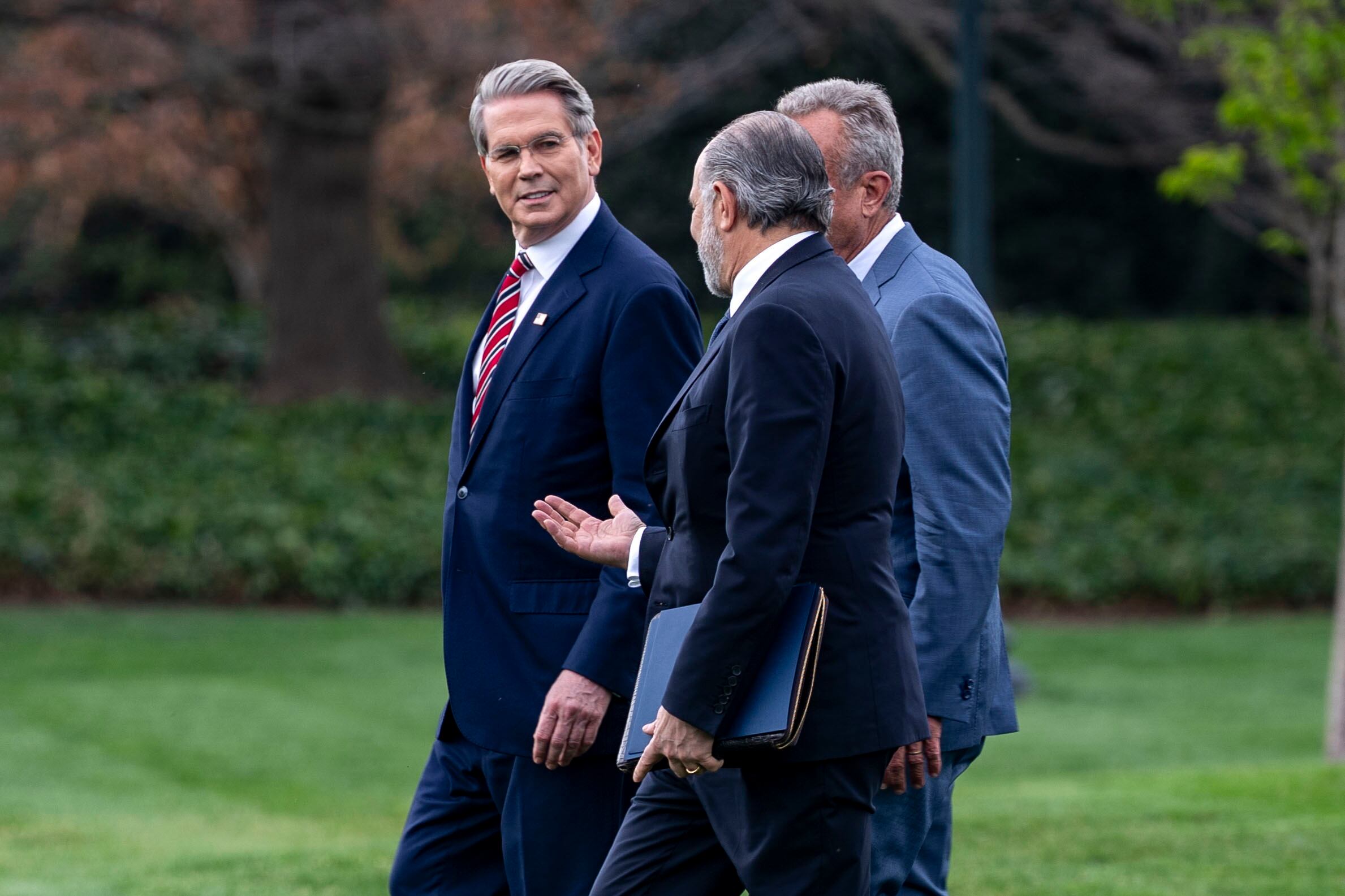El secretario del Tesoro de Estados Unidos, Scott Bessent, en una imagen de archivo. EFE/EPA/BONNIE CASH / POOL