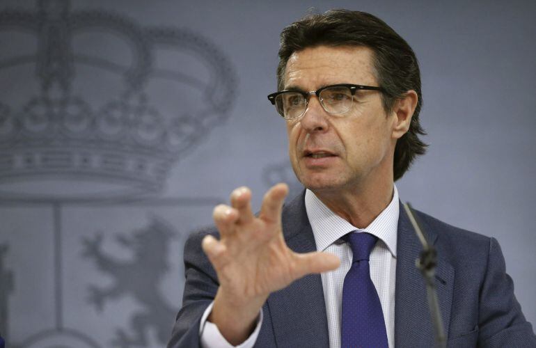 El ministro de Industria, José Manuel Soria, durante la rueda de prensa posterior a la reunión del Consejo de Ministros.