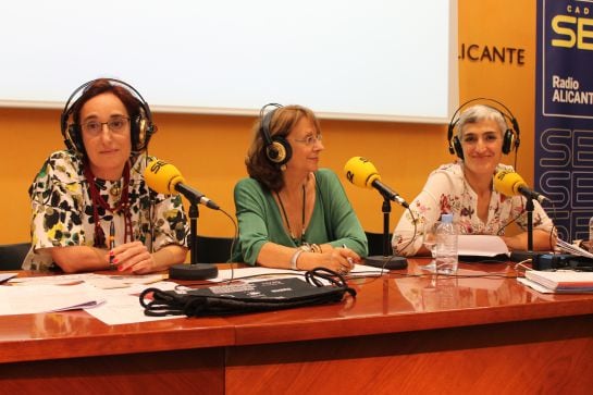 Rosa Castells, directora del MACA; Joserre Pérez-Gil, directora del MUBAG; Laura Urrutia, directora del Museo de la Volvo Ocean Race