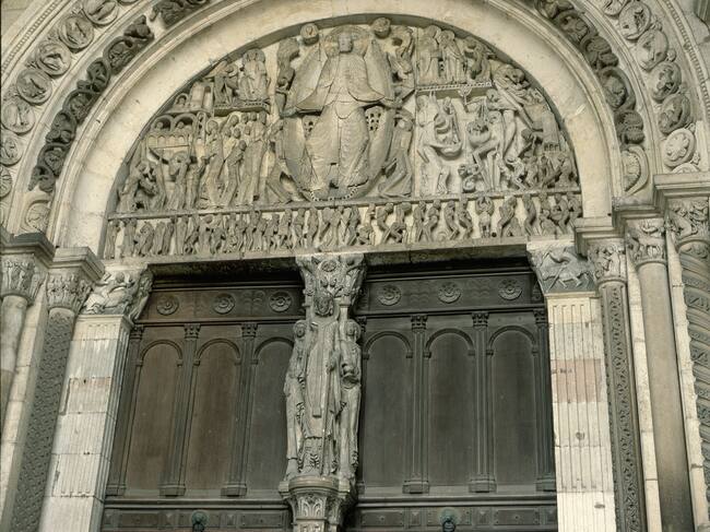 Portada de la Catedral