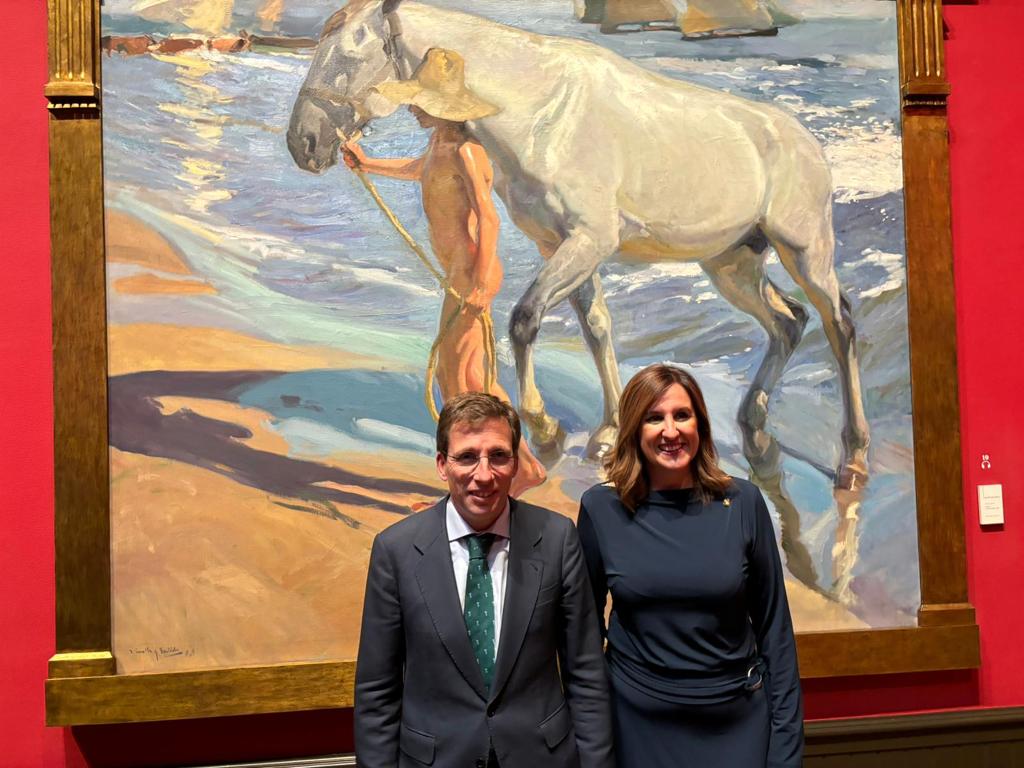 José Luis Martínez Almeida y María José Catalá en el homenaje en Madrid al pintor valenciano Joaquín Sorolla.