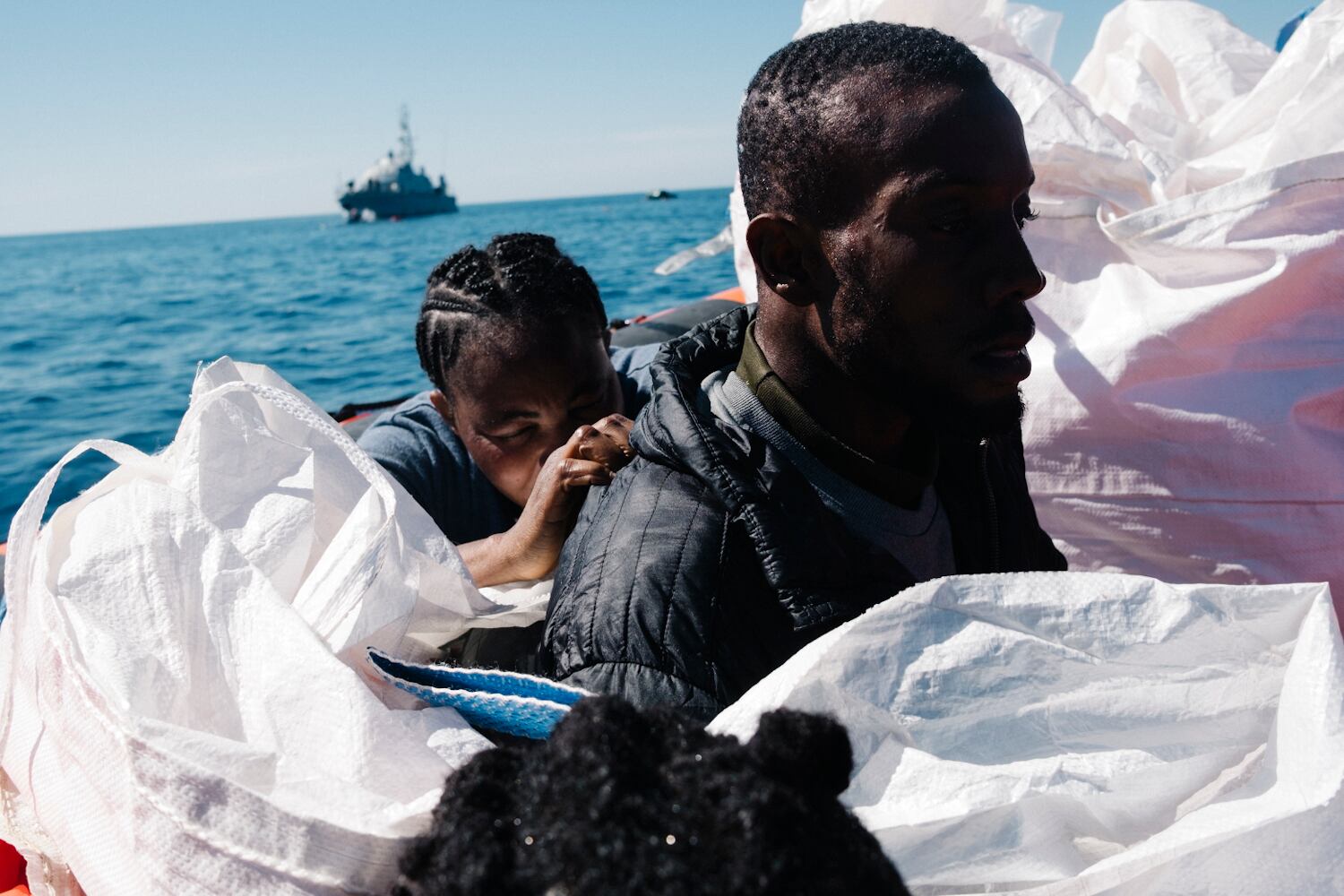 Imagen de uno de los rescates efectuados por Sea Watch en el Mediterráneo esta semana.