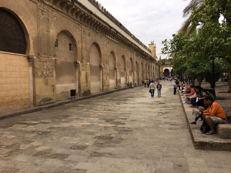 Interior del patio de los Naranjos, centro neurálgico de la nueva Carrera Oficial