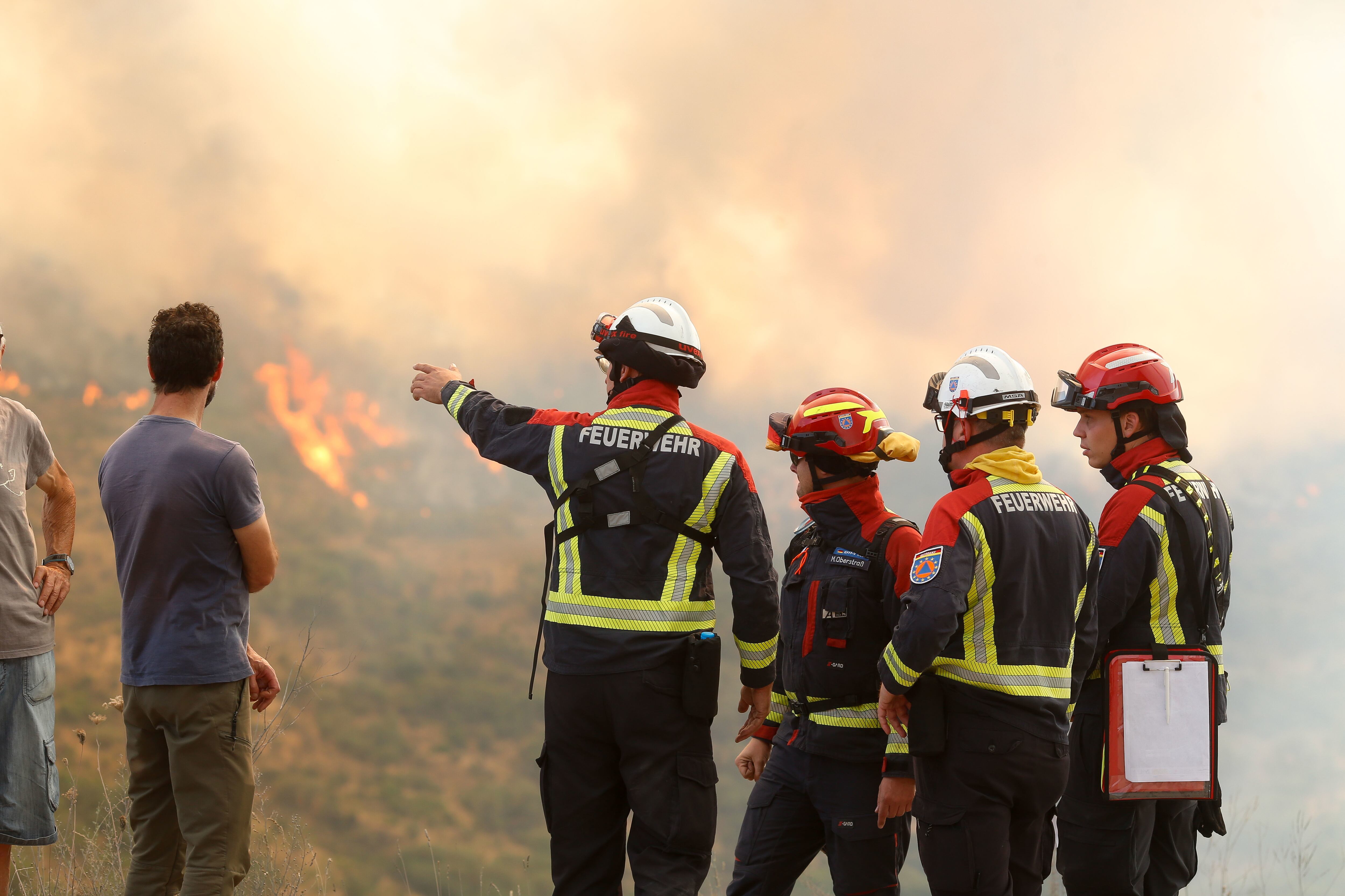 Incendio activo en La Baña en Castilla y León