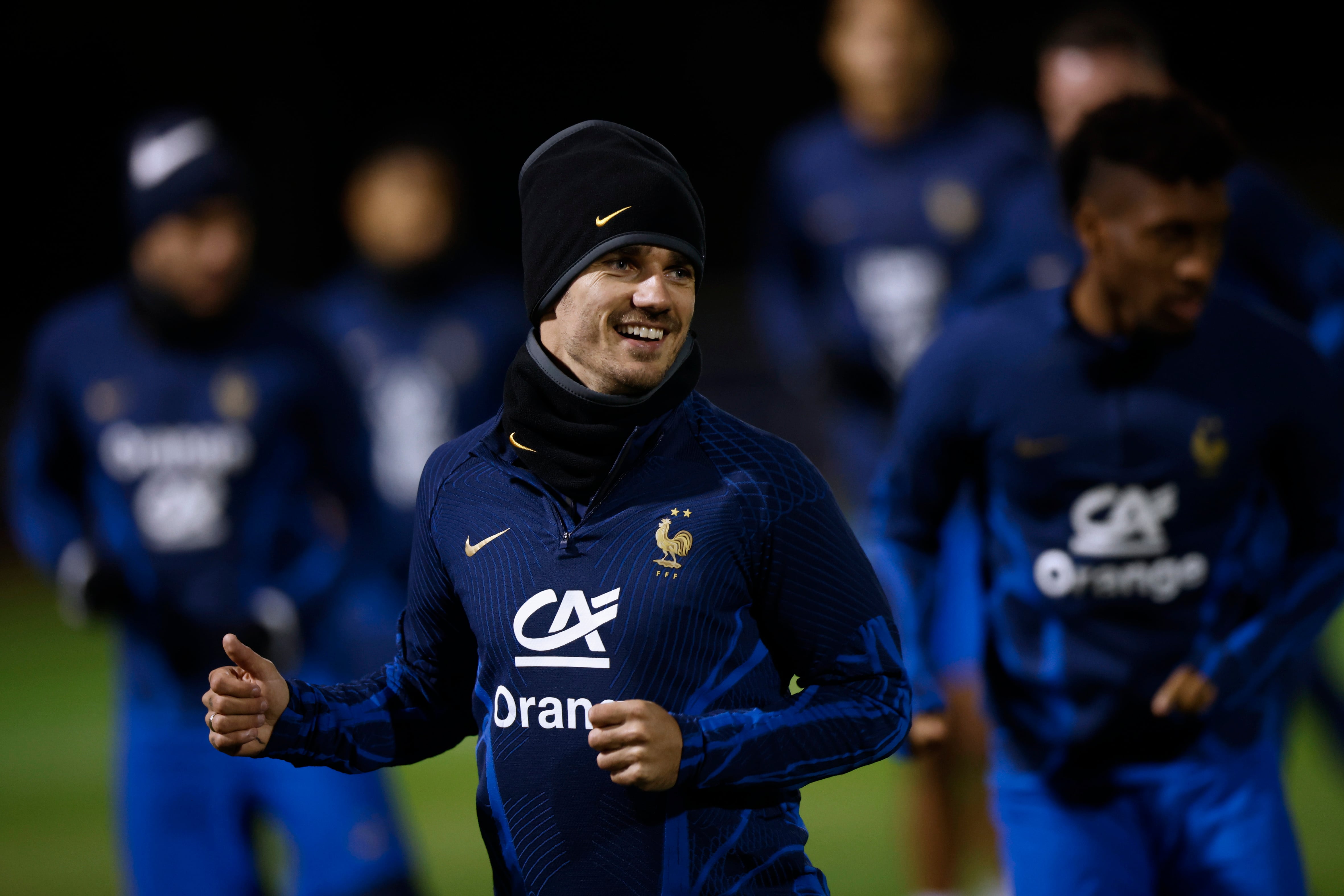 Antoine Griezmann durante un entrenamiento con la selección francesa