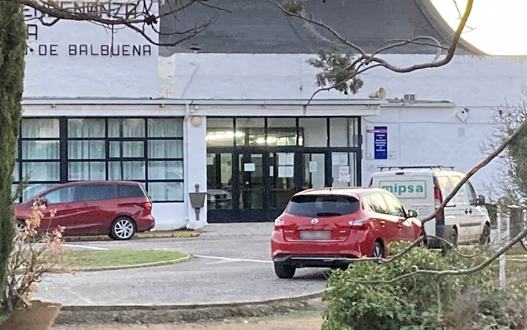 Imagen de la entrada del IES Bernardo de Balbuena de Valdepeñas (Ciudad Real) 