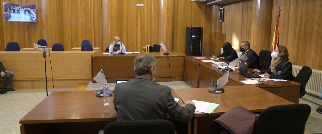 Juicio en el Juzgado de Instrucción número 4 de A Coruña contra los activistas que ocuparon la Casa Cornide