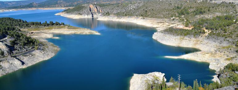 Embalse de Entrepeñas en la cabecera del Río Tajo