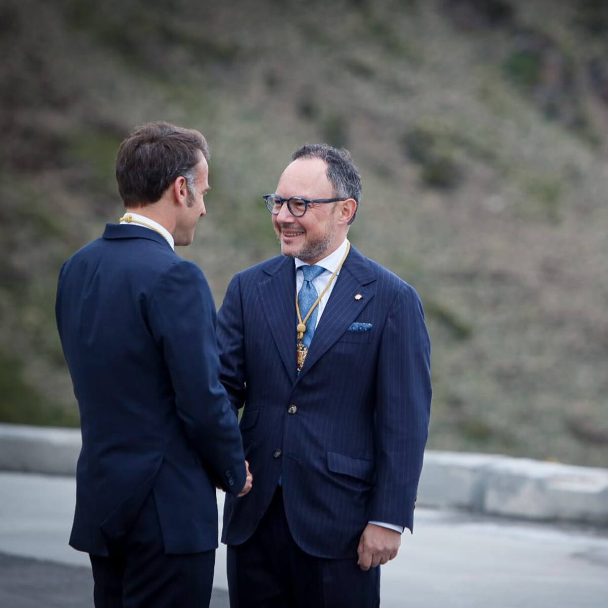 Emmanuel Macron assegura que ha tractat amb Serrano Pentinat i amb Espot la despenalització de l'avortament