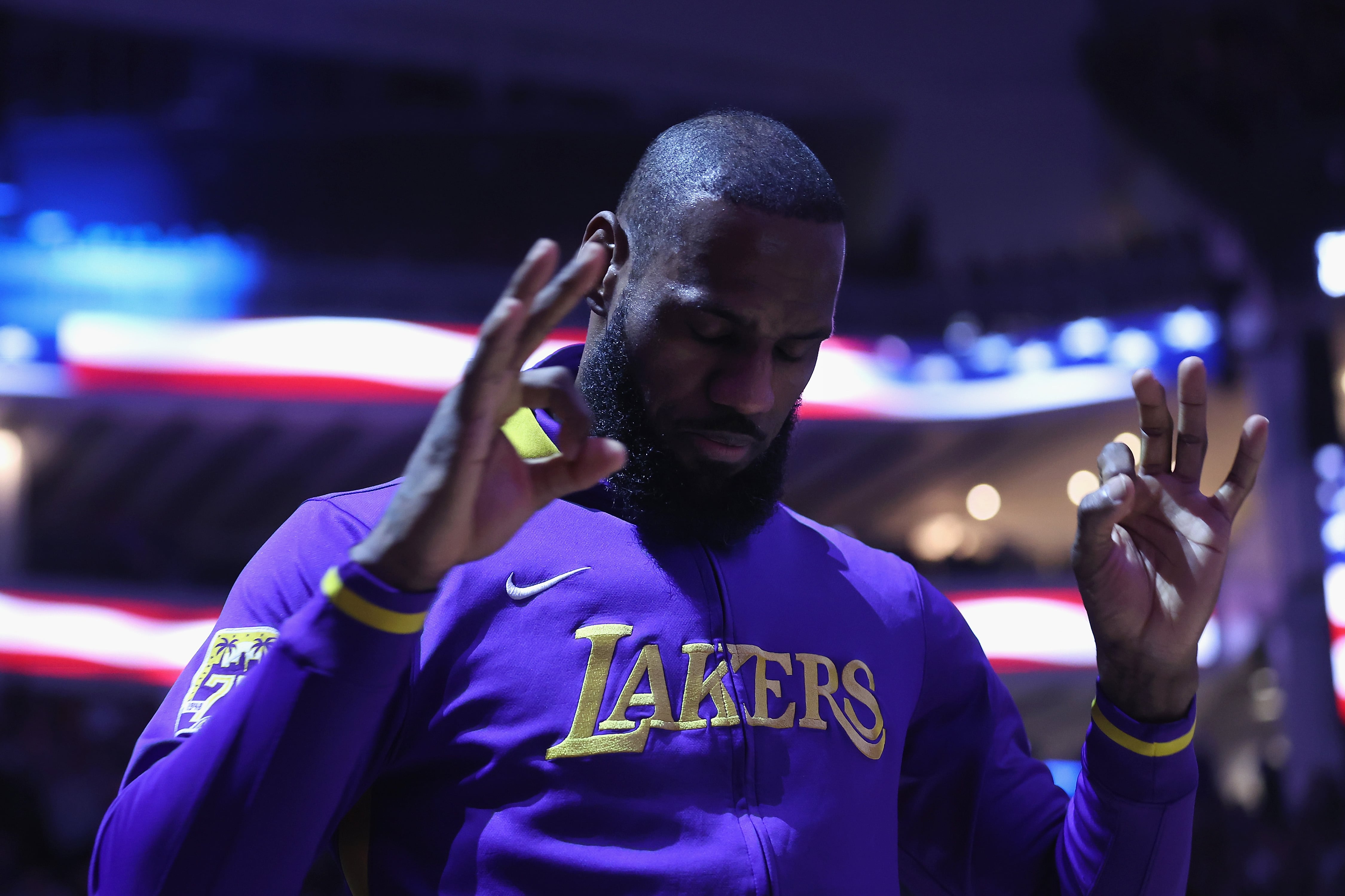 LeBron James, antes de un partido con Los Ángeles Lakers