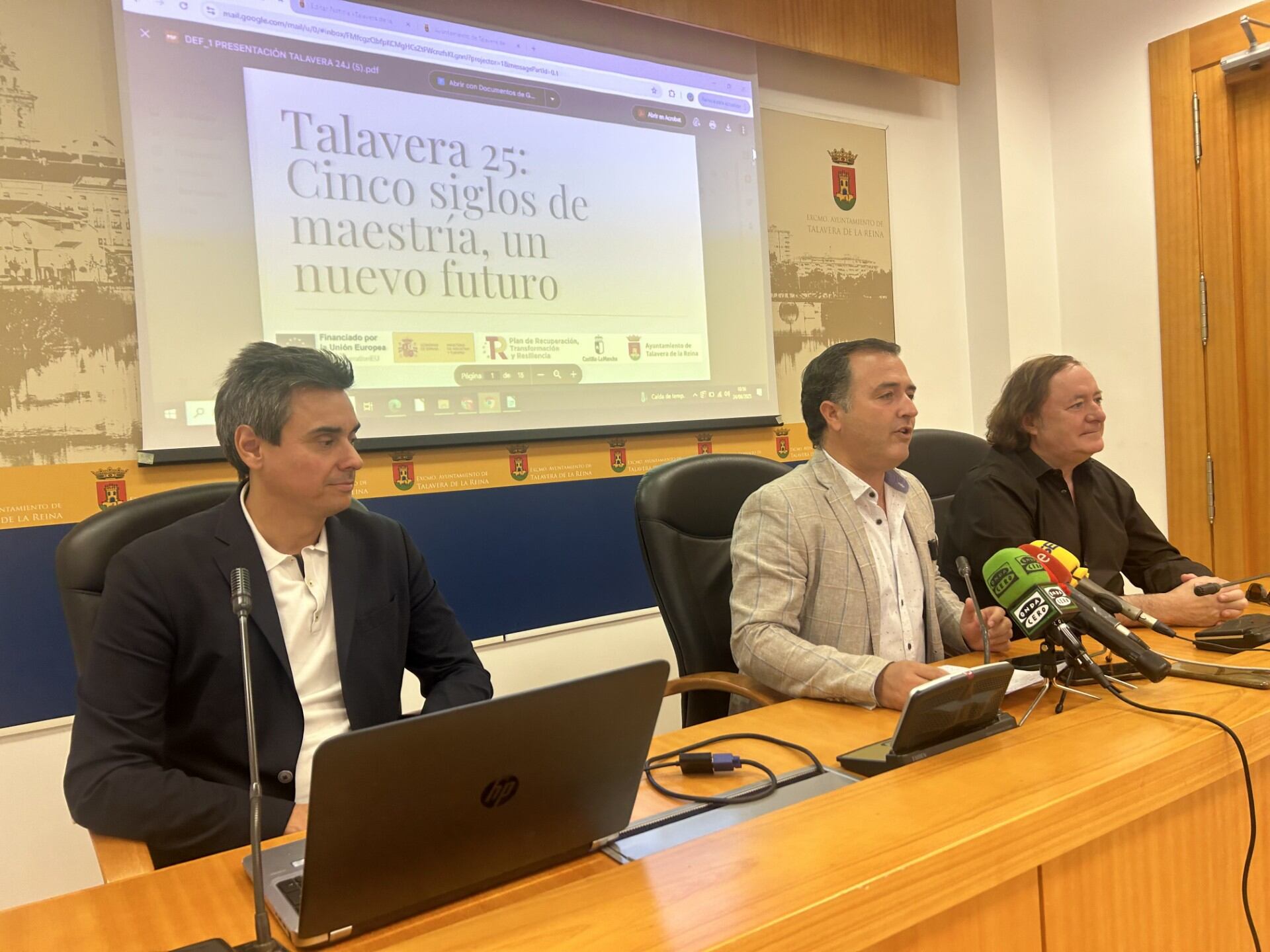 David Moreno, teniente de alcalde, en la presentación de &quot;Talavera 25: Cinco siglos de maestría, un nuevo futuro&quot;