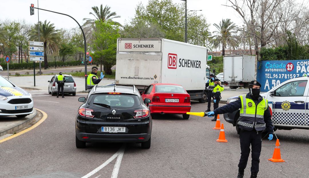 La Policía Nacional anuncia más controles en Semana Santa
