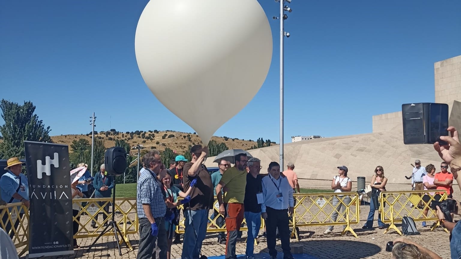 Globo sonda antes de su partida