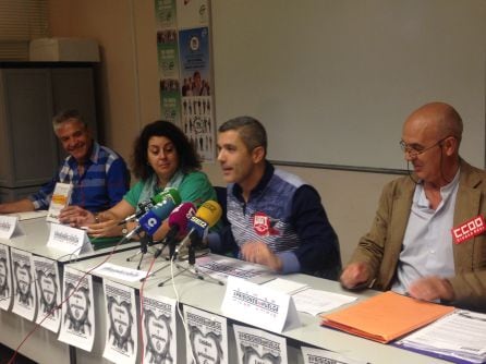 Joaquín García (CCOO), Antonio González (UGT), Natalia Plaza (CSIF) y Javier Ortega (Acaip) han explicado los motivos para secundar la huelga