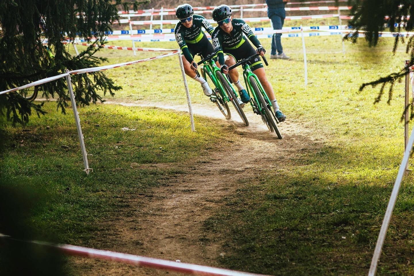 Sofía Rodríguez i Lucia González al campionat d'Espanya // Foto: @brazodehierro