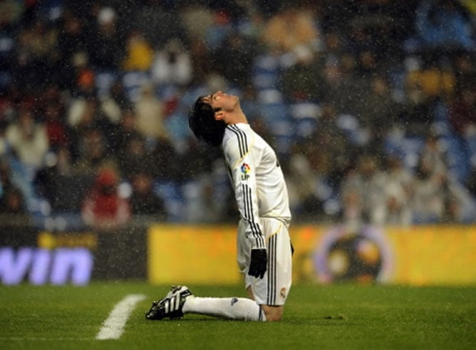 Kaka&#039; durane un partido con el Real Madrid