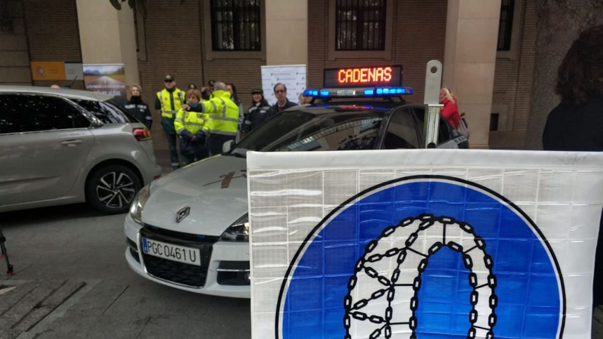 Así se ponen las cadenas