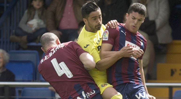 Jaume Costa, durante el encuentro ante el Eibar