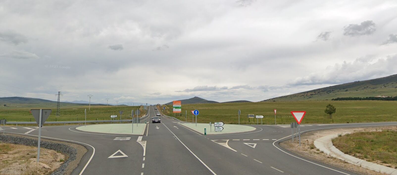 Zona del accidente en el Kilómetro 22 de la AV-500./Google Maps