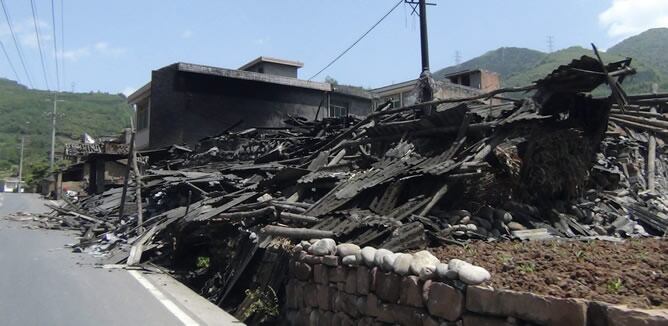 El seísmo de magnitud 7.0 se ha sentido con gran virulencia en la capital de Sichuan, Chengdu, aunque se han registrado fuertes temblores en las provincias de Guizhou, Gansu, Shaanxi y Yunnan, de acuerdo con Centro de Redes de Terremotos de China.