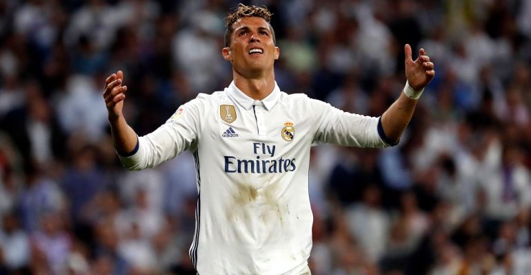 Cristiano Ronaldo se desespera en pleno partido