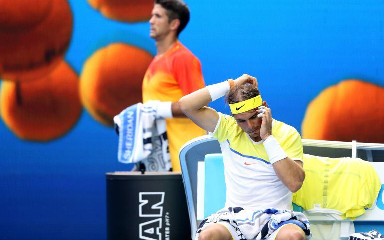 Fernando Verdasco y Rafa Nadal en el partido del Open de Australia en el que se impuso el madrileño.