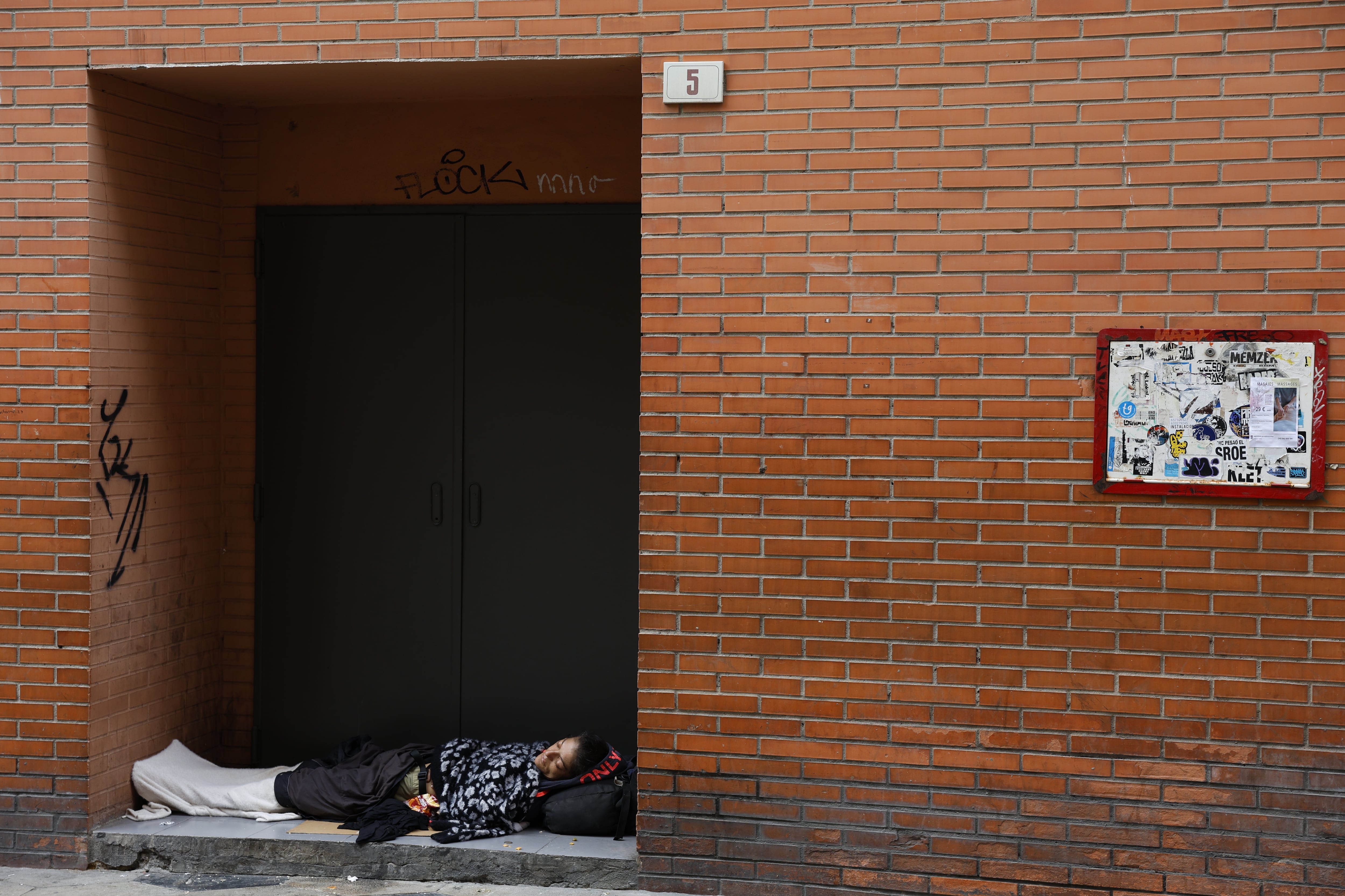 El PSOE alerta de un repunte preocupante de la pobreza tras conocer que estos expedientes han crecido casi un 50% en el último año