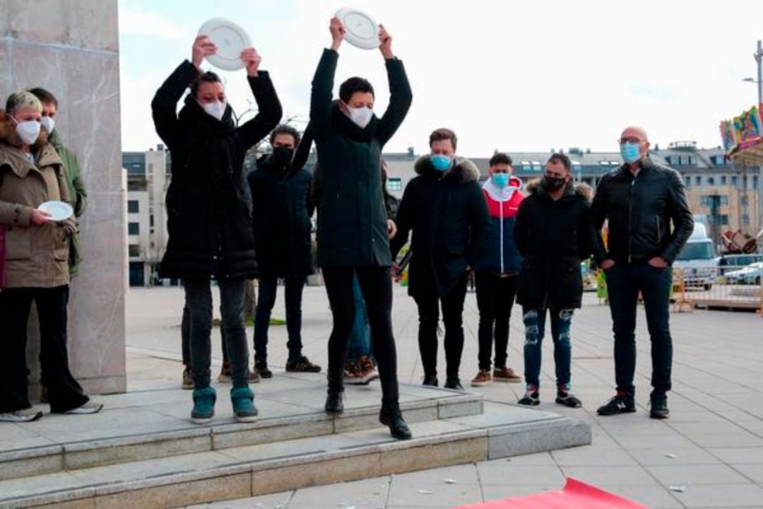 La Asociación Hostelería de León convoca una nueva jornada reivindicativa &#039;Nos hacen pagar los platos rotos&#039;