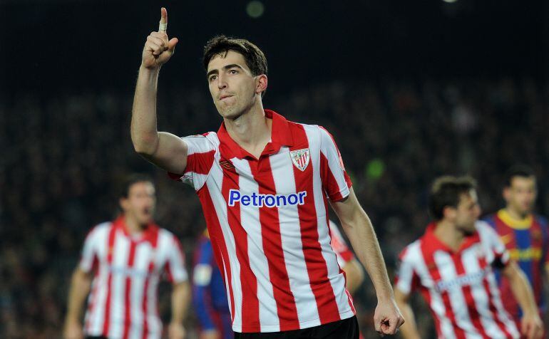 Andoni Iraola celebra un gol al Barcelona